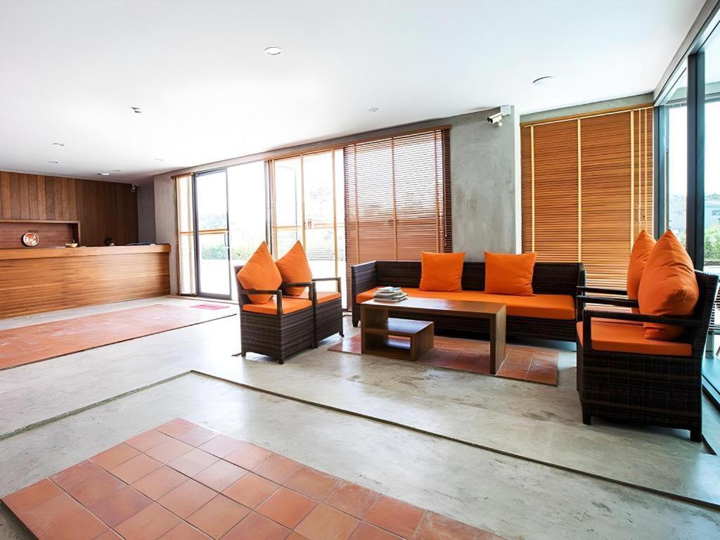 B2 Udon Thani Boutique And Budget Hotel Ngoại thất bức ảnh